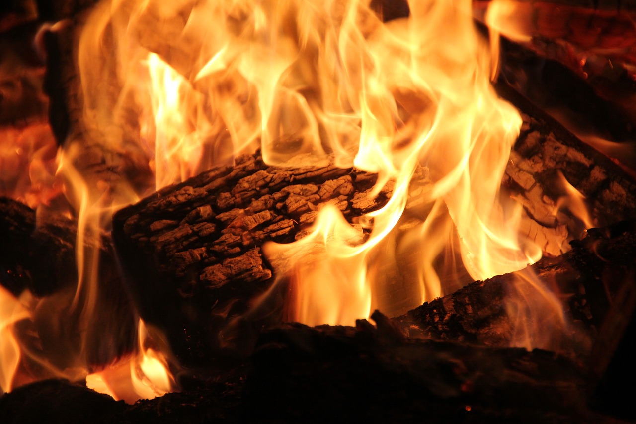 Expert Fireplace Cleaning in Steiner, MI Professional Fireplace Cleaning Services In Steiner Michigan